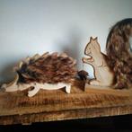 Set van 2 houten dier figuren. Egel en eekhoorn, Ophalen of Verzenden