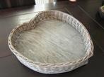 gaaf Dienblad serveerblad rotan 40  x 40 cm en 8 cm Hoog, Huis en Inrichting, Woonaccessoires | Dienbladen, Ophalen of Verzenden