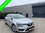 Renault Mégane Estate 1.5 dCi Limited Keyless Automaat, Gebruikt, 4 cilinders, Diesel, Parkeersensor