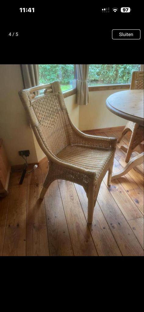 Rieten stoelen - landelijke stijl, onbeschadigd, Huis en Inrichting, Stoelen, Zo goed als nieuw, Vier, Riet of Rotan, Bruin, Ophalen of Verzenden