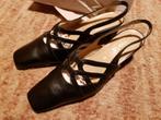 Te koop prachtig NIEUW  lederen schoenen mt 39 topmerk  Mona, Ophalen of Verzenden, Nieuw, Zwart
