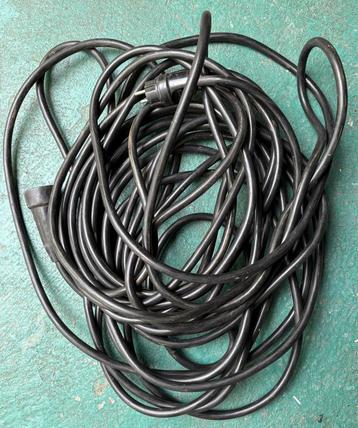 Verlengsnoer 21M 3x2.5mm beschikbaar voor biedingen