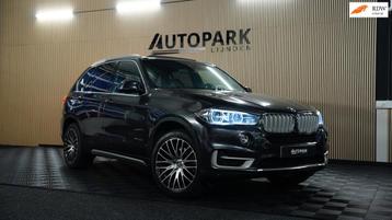 BMW X5 XDrive40e High Executive PANORAMADAK/HUD/MEMORY/SFEER beschikbaar voor biedingen