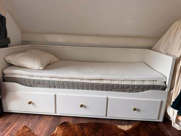 Hemnes Bedbank Uitschuifbaar beschikbaar voor biedingen