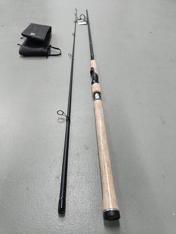 Prachtige NIEUWE Abu Garcia Max Pro 2.74m 15-40g 2d. Carbon beschikbaar voor biedingen