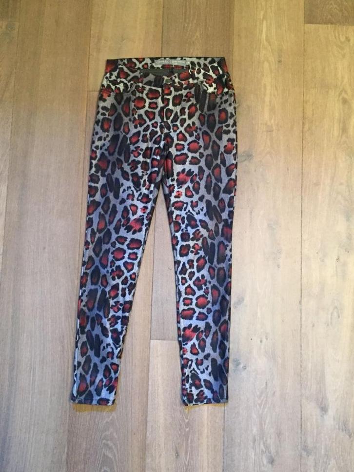 Nieuw+kaartjes: te gekke zilvergrijze jeans; animalprint, Kleding | Dames, Spijkerbroeken en Jeans, Nieuw, W28 - W29 (confectie 36)