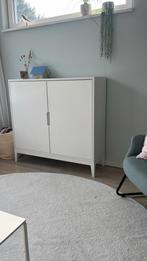 Ikea regissor buffetkast, nagenoeg nieuw, Huis en Inrichting, Ophalen, Met deur(en), 100 tot 150 cm, Grenenhout