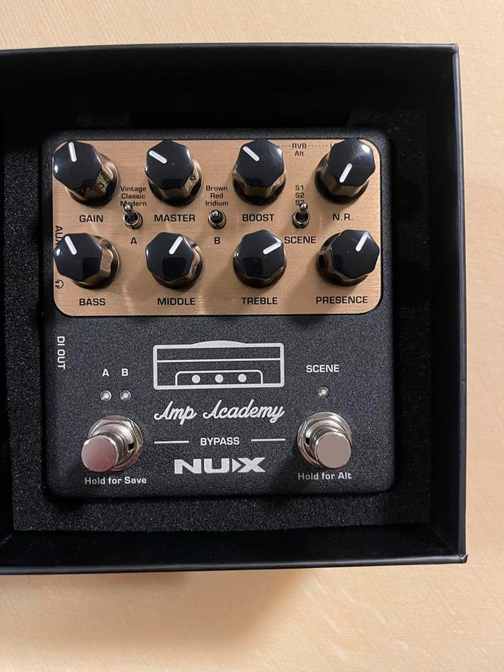 Nux Amp Academy - Amp Modeler/IR Loader, Muziek en Instrumenten, Effecten, Zo goed als nieuw, Multi-effect, Ophalen of Verzenden