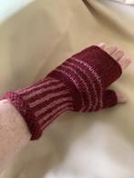 Polswarmers/ Vingerloze handschoenen gebreid van wol., Ophalen of Verzenden, Nieuw