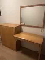 Hülsta toiletmeubel met kast en spiegel, Ophalen, 25 tot 50 cm