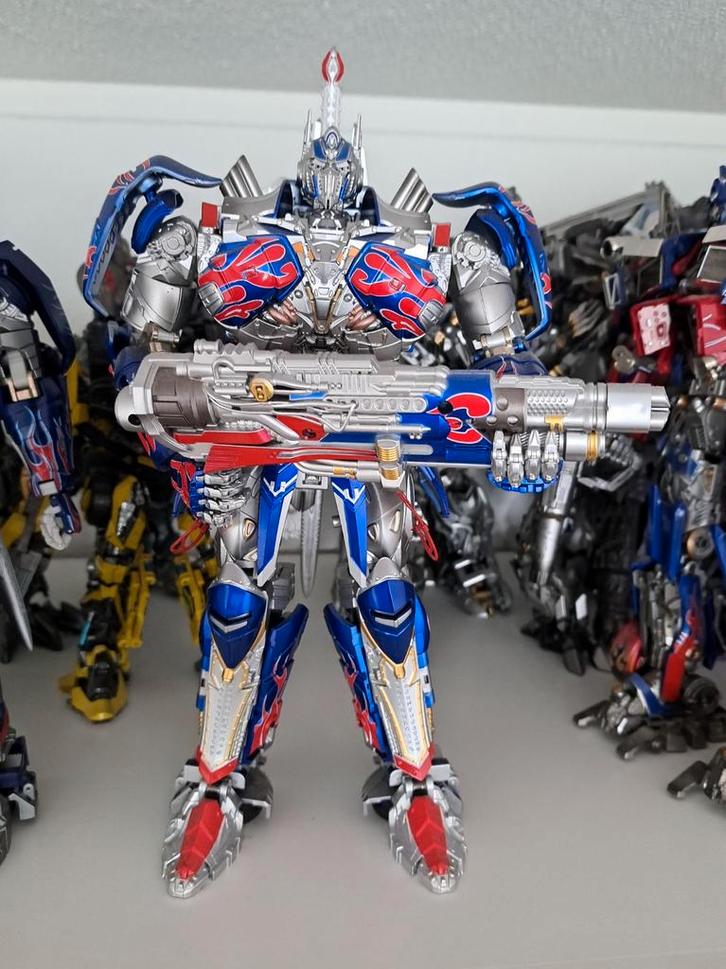 Transformers studio series OversizeOptimus Prime Actiefiguur, Verzamelen, Transformers, Zo goed als nieuw, Overige generaties