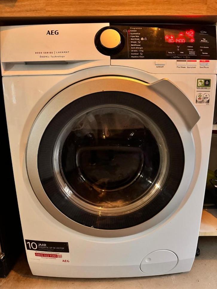AEG Lavamat 8000 series wasmachine L8FB86ES Okomix, Witgoed en Apparatuur, Wasmachines, Gebruikt, Voorlader, 8 tot 10 kg, Minder dan 85 cm