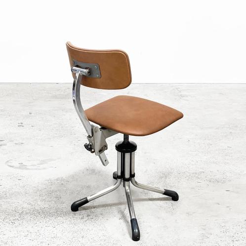 Vintage Gispen bureaustoelen, info en prijs in omschrijving., Huis en Inrichting, Stoelen, Gebruikt, Twee, Leer, Metaal, Bruin