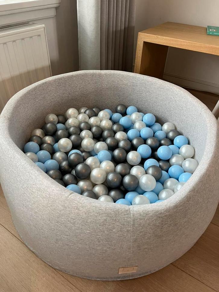 Miso ballenbak incl ballen, Kinderen en Baby's, Speelgoed | Buiten | Los speelgoed, Zo goed als nieuw, Ophalen