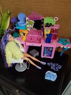 Barbie Extra Vanity set, Kinderen en Baby's, Speelgoed | Poppen, Ophalen of Verzenden, Zo goed als nieuw, Barbie