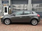 Fiat Bravo 1.4 MultiAir MyLife Clima | Cruise | LMV Org NL 1, Auto's, Voorwielaandrijving, Euro 5, Gebruikt, Zwart