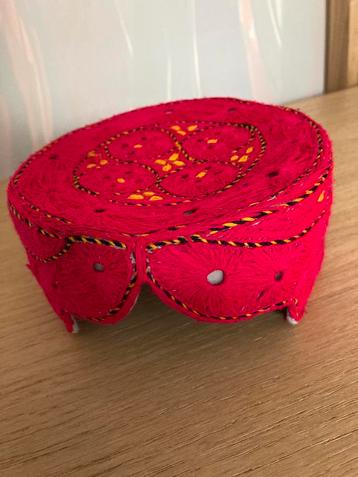 Oosterse hoeden beschikbaar voor biedingen