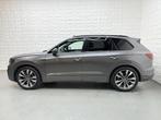 Volkswagen Touareg 3.0 TSi R eHybrid 4MOTION PANO 360 TREKH, Auto's, Volkswagen, Automaat, Gebruikt, Zwart, 2995 cc