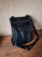 Zwarte Schoudertas/Crossbody met ritsen, Ophalen of Verzenden, Nieuw, Zwart, Schoudertasje