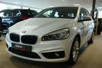 BMW 2 Serie Active Tourer 225xe iPerformance Centennial High, Automaat, Stof, Gebruikt, Wit