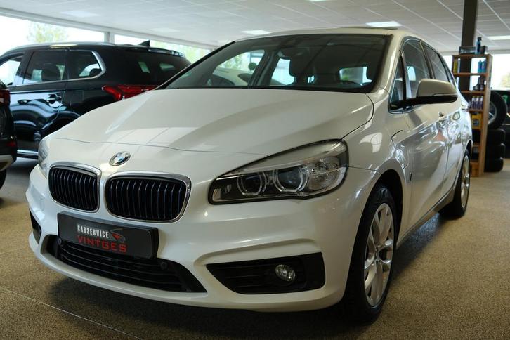 BMW 2 Serie Active Tourer 225xe iPerformance Centennial High, Auto's, BMW, Bedrijf, Te koop, 2-Serie Active Tourer, 4x4, ABS, Airbags