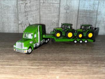 John Deere 6920 S US with tractors