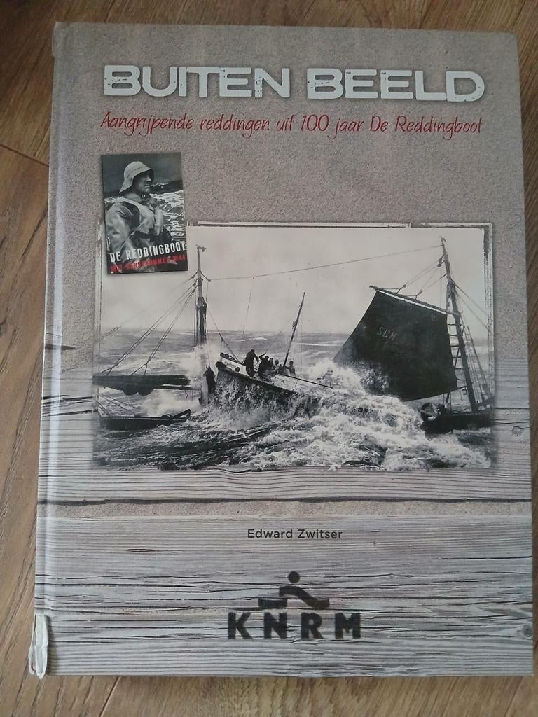 Buiten Beeld - KNRM, dik boek., Verzamelen, Ophalen of Verzenden, Gebruikt, Motorboot, Boek of Tijdschrift