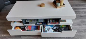 Design salontafel beschikbaar voor biedingen