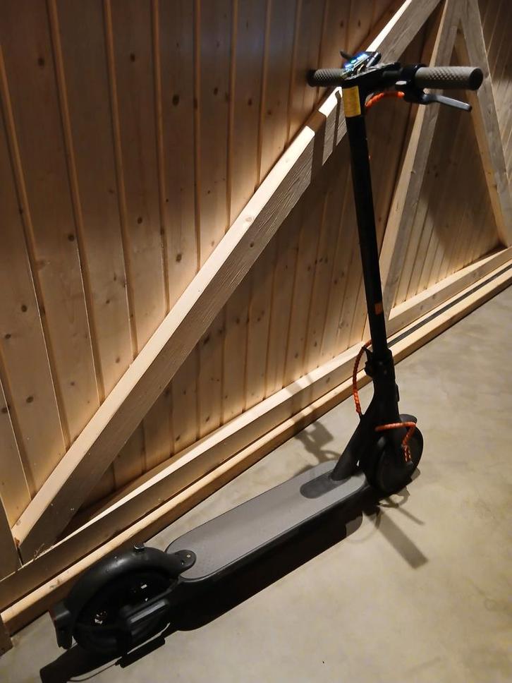 Elektrische Step - Gebruikt, Fietsen en Brommers, Steps, Gebruikt, Elektrische step (E-scooter), Ophalen of Verzenden