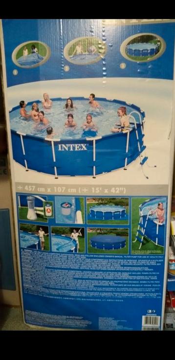 Intex zwembad rond 457x107 cm beschikbaar voor biedingen