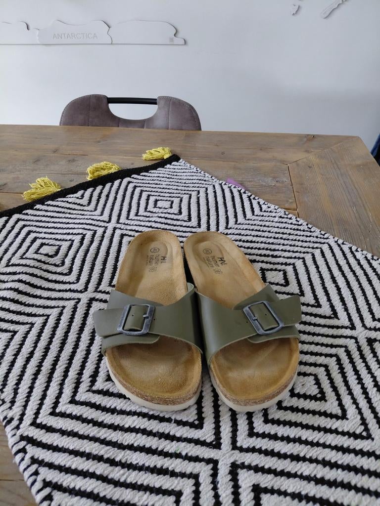 Groene Muiltjes Maat 40, Kleding | Dames, Schoenen, Ophalen of Verzenden, Zo goed als nieuw, Groen, Sandalen of Muiltjes