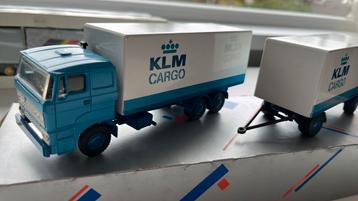 Fabrieksnieuwe Lion Car Daf 2800 KLM CARGO met ovp beschikbaar voor biedingen