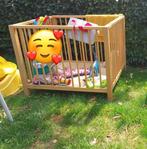GRATIS mooie box met twee boxkleden, Kinderen en Baby's, Ophalen, Gebruikt