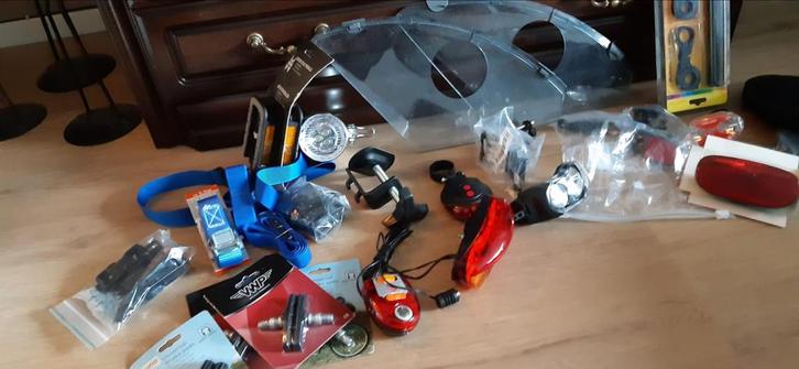 Nieuwe Fiets Onderdelen & Accessoires - Partij, Fietsen en Brommers, Fietsonderdelen, Nieuw, Algemeen, Overige typen, Ophalen