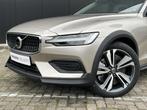 Volvo V60 Cross Country 2.0 B5 AWD Plus Climate Intellisafe, Auto's, Vierwielaandrijving, Particulier, Zilver of Grijs, 750 kg