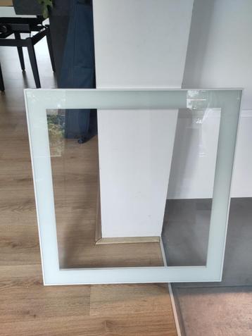 GLASSVIK Vitrinedeur (BESTÅ), wit-lichtgroen helder glas, 60