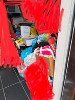 Partij rommelmarktspullen, vooral speelgoed, Ophalen