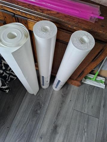 3 Rollen Vliesbehang Nieuw beschikbaar voor biedingen