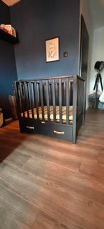 Bopita kay box met lade + matras + boxkleed + mobiel, Ophalen, Zo goed als nieuw, Lade