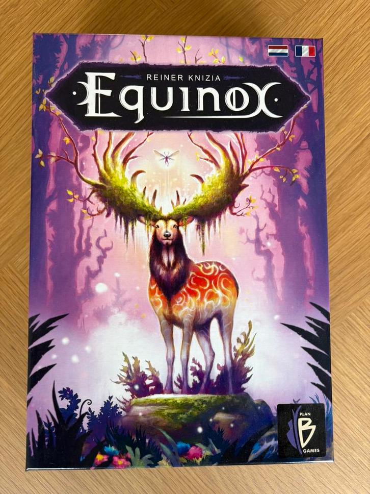 Equinox - Nederlandse versie, Hobby en Vrije tijd, Gezelschapsspellen | Bordspellen, Zo goed als nieuw, Een of twee spelers, Drie of vier spelers