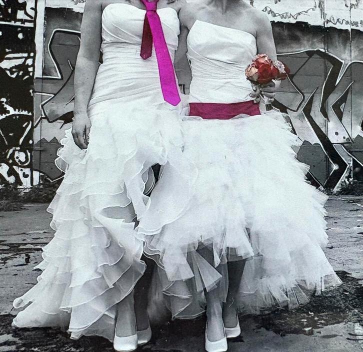 2 Bruidsjurken - Assepoester Arnhem - Maat S & M, Kleding | Dames, Trouwkleding en Trouwaccessoires, Gedragen, Trouwjurk, Wit