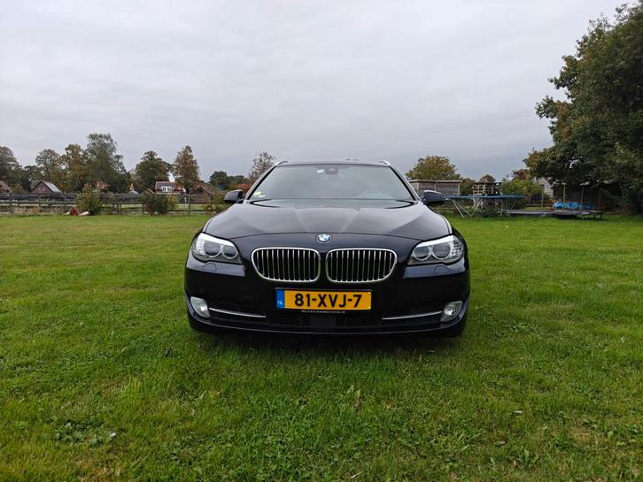 BMW 5-Serie 3.0 535D XD Touring AUT 2012 Zwart, Auto's, BMW, Particulier, 5-Serie, 360° camera, 4x4, ABS, Achteruitrijcamera, Adaptive Cruise Control