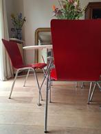 Vier mooie rode stoelen, Huis en Inrichting, Stoelen, Hout, Vier, Gebruikt, Modern, hip design, minimalistisch