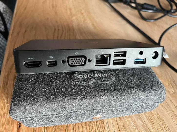 Docking station: Dell WD15 USB-C Dock, Computers en Software, Dockingstations, Gebruikt, Docking station, Laptop, Ophalen