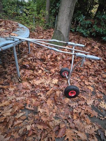 Surfplank/Subboard Transport Kar beschikbaar voor biedingen