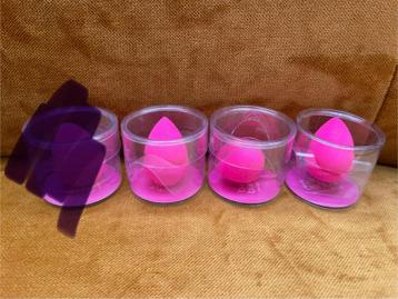 Beautyblender make-up spons mini beschikbaar voor biedingen