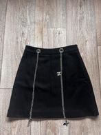 NIKKIE rokje met studs - zwart, Maat 34 (XS) of kleiner, Ophalen of Verzenden, Zo goed als nieuw, Zwart