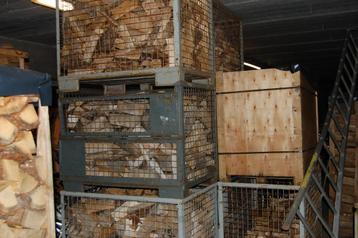 DROOG haardhout mix van EIKEN / BEUKEN en ESSEN beschikbaar voor biedingen