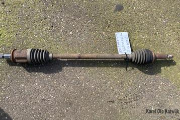 Aandrijfas voorzijde Jeep Patriot 2007 2.4 benzine beschikbaar voor biedingen