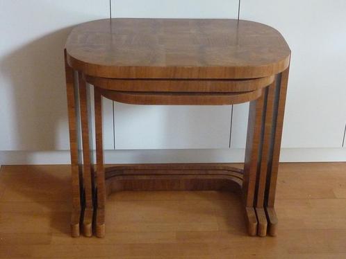Art Deco, 3 Bijzettafels, 3 Delige Set, Notenhout, tafeltjes, Antiek en Kunst, Antiek | Meubels | Tafels, Ophalen of Verzenden